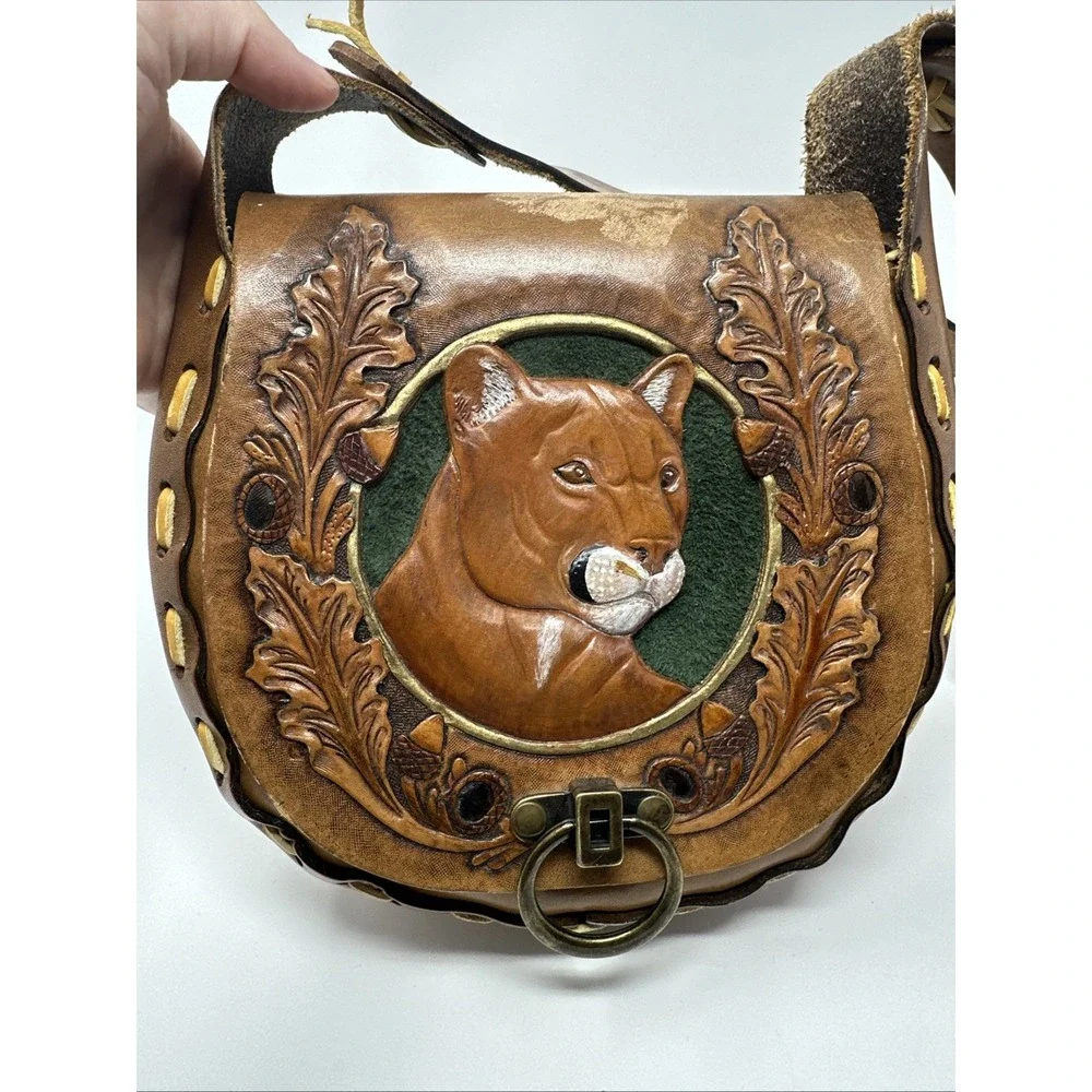 Vintage 1970s Tooled Leather Hand Carved Hand Painted Cougar Purse